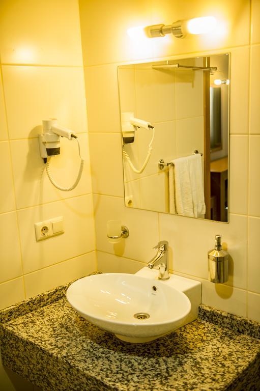 Pinar Elite Hotel Adana Pokoj fotografie