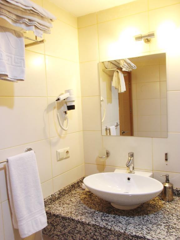 Pinar Elite Hotel Adana Pokoj fotografie